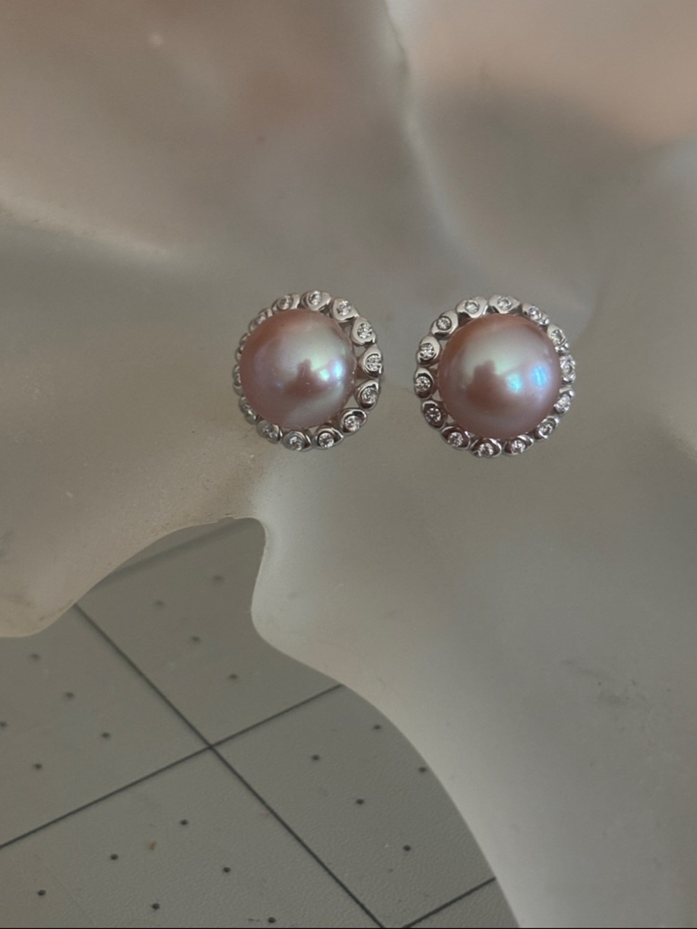 Genuine Rose Pearl 8mm Sterling Silver 925 Simulated Diamond Studs